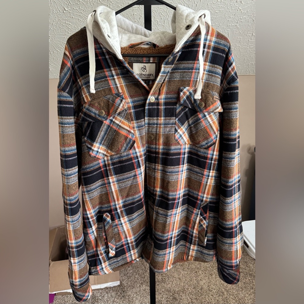 Legendary Whitetails Camp Night Berber Lined hooded flannel jacket XL